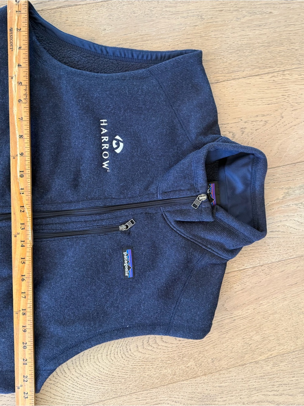 Patagonia Navy Fleece Vest with Harrow Embroidery - Picture 5 of 6
